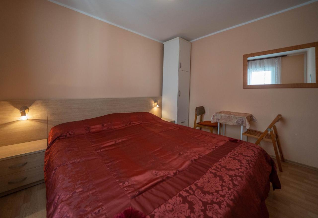 Seaside Serenity: 2-Bedroom Apartment With Boka Bay View コトル エクステリア 写真