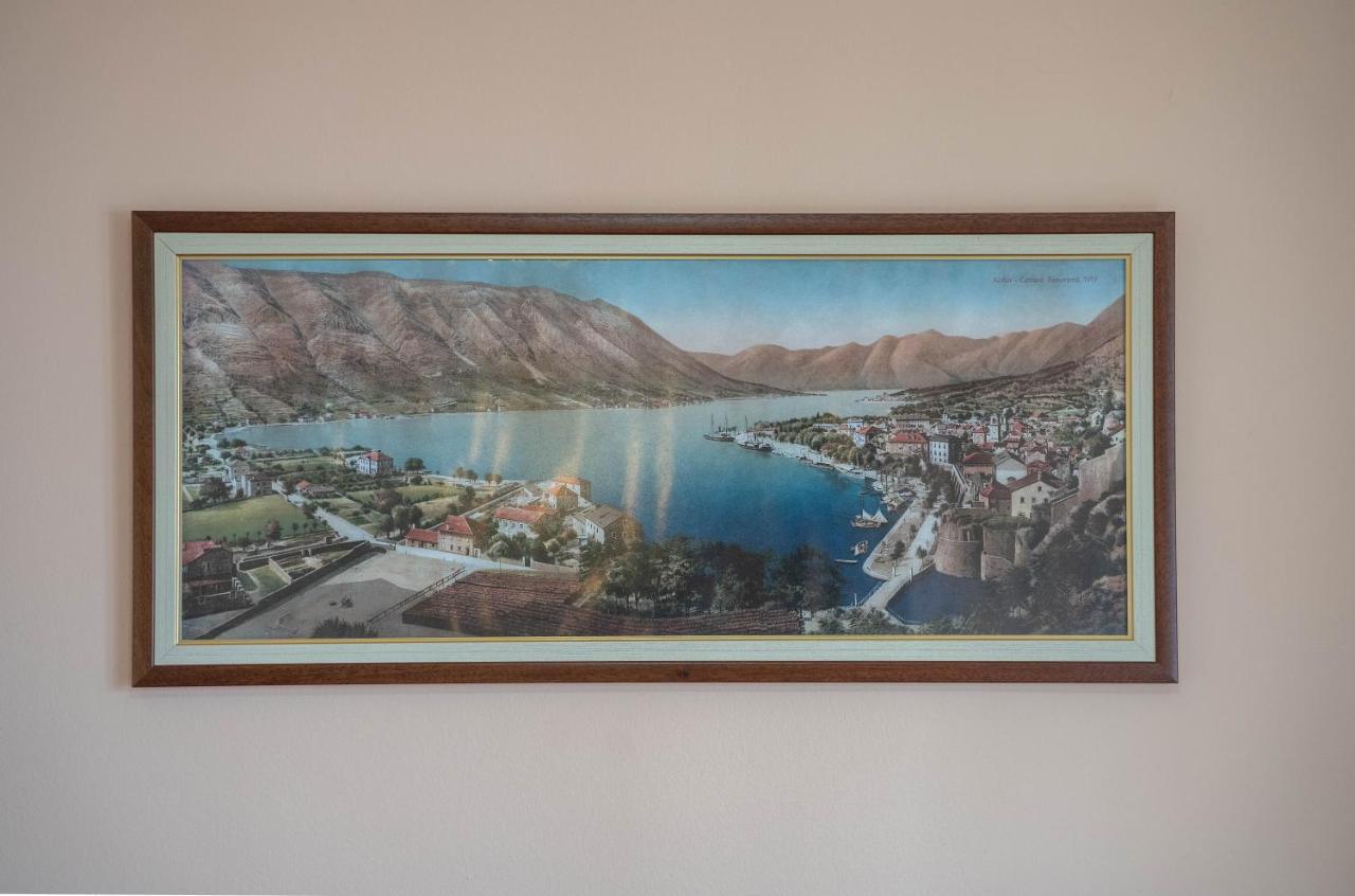 Seaside Serenity: 2-Bedroom Apartment With Boka Bay View コトル エクステリア 写真